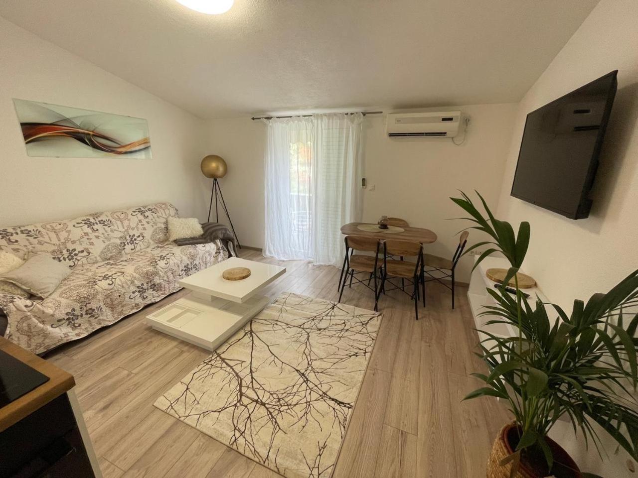 Apartman Suzana Sindija Bibinje Ngoại thất bức ảnh
